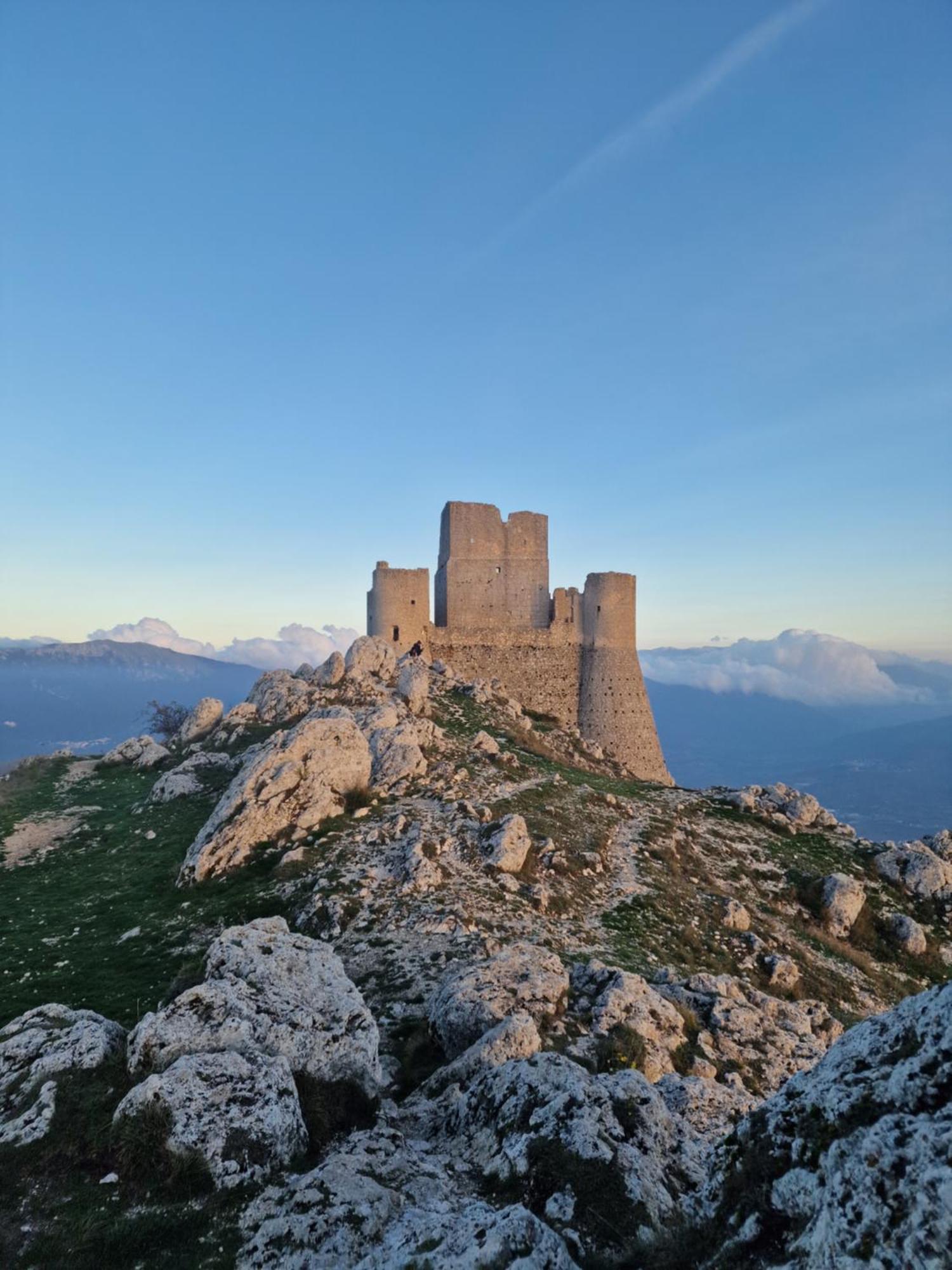 Casa Adelina By Tramonti Apartments Poggio Picenze Dış mekan fotoğraf